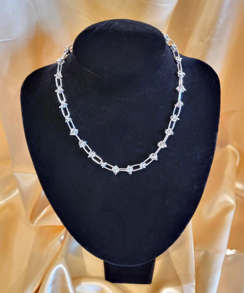 Knotted Chain Necklace