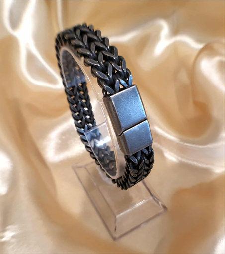 Titan Link Bracelet