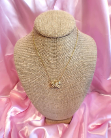 Bow Necklace