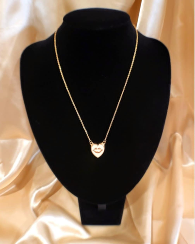Kiss Me Heart Necklace