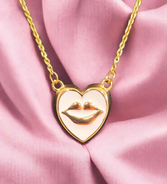Kiss Me Heart Necklace