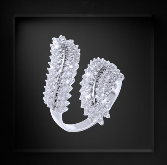 Sparkling Leaf Ring
