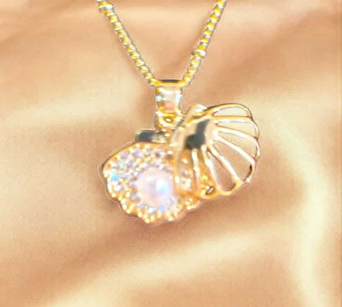 Aphrodite's Treasure Necklace